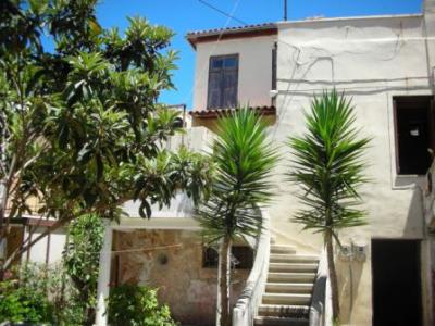 1. Unique period property with the added bonus of a large garden in the heart of Hania's old town